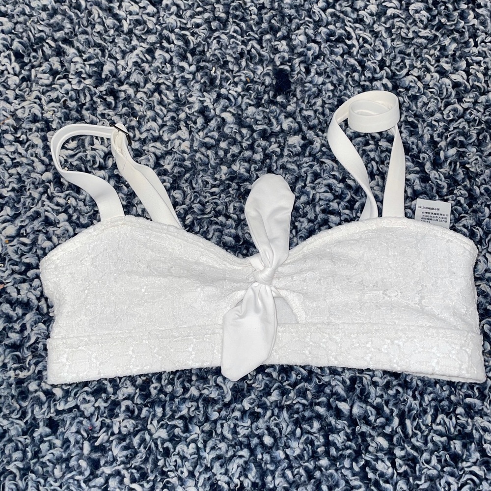 White lace Abercrombie kids top cut out medium